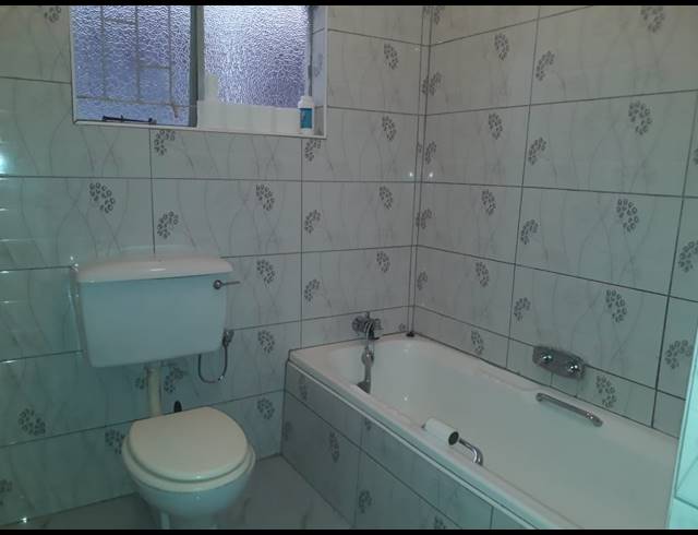 2 BEDROOM APARTMENT FOR SALE IN RUSTENBURG CENTRAL